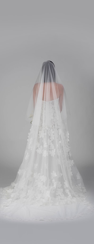 Margot bridal gown by Lana Mollov