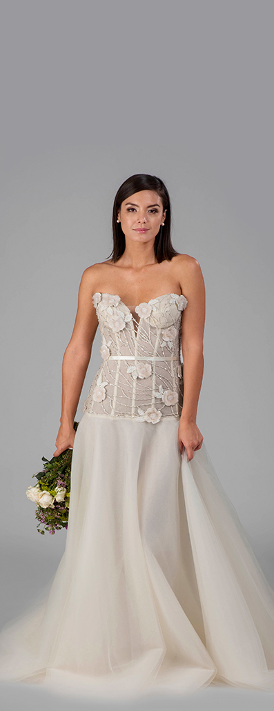 Lana Mollov's Ivone bridal design