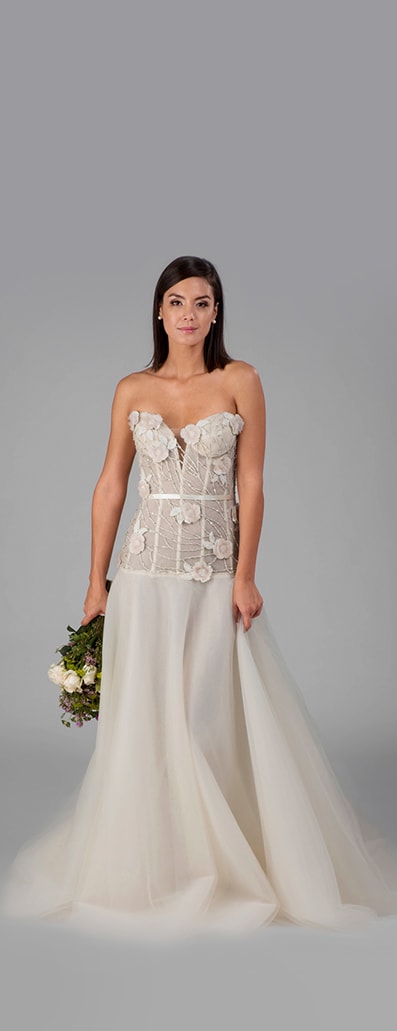 Lana Mollov Ivone wedding dress